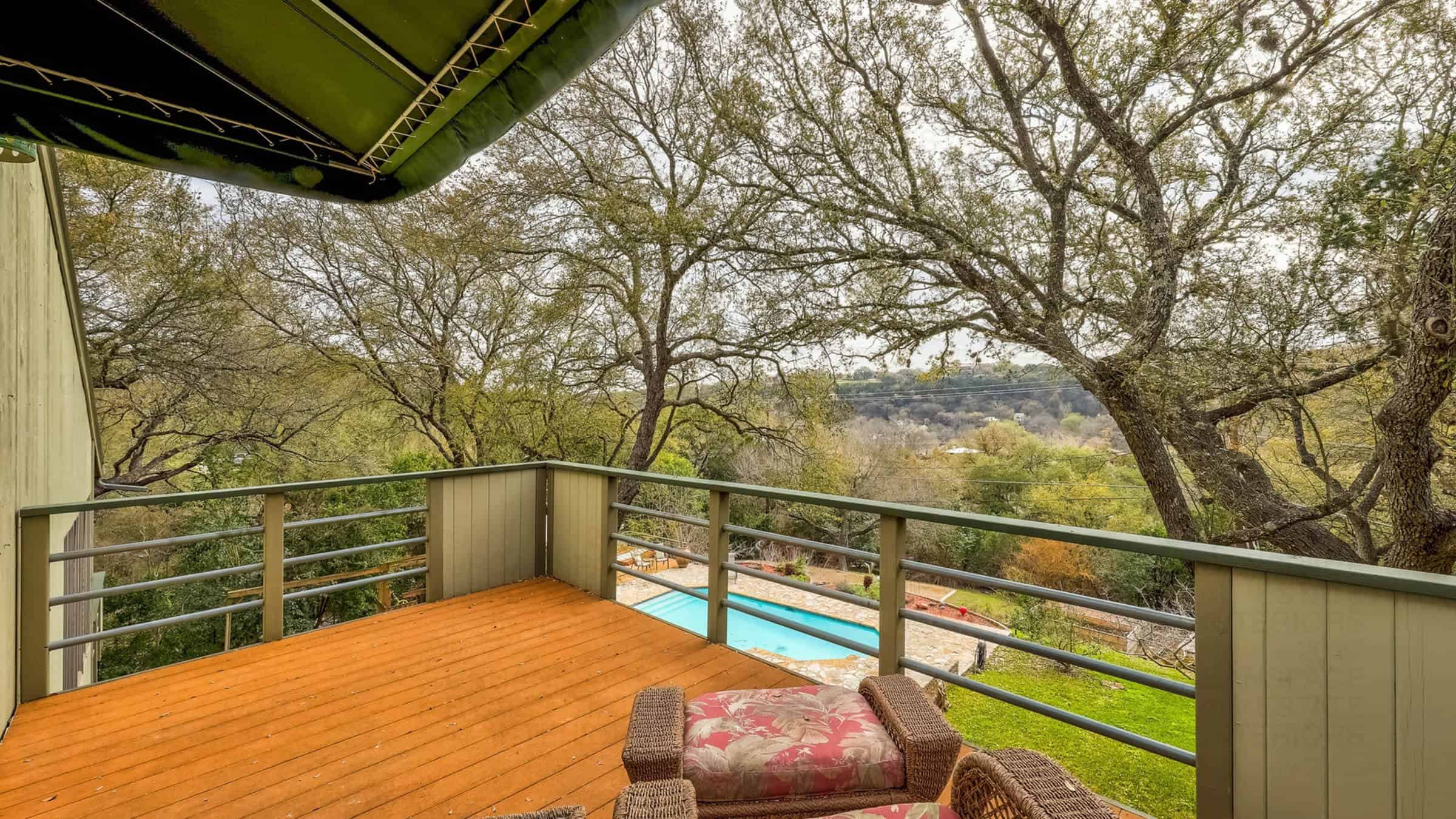 smoky ridge balcony pool view