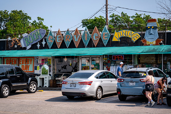 exterior of Room Service Vintage in Austin, Texas.
